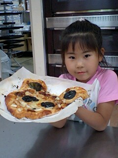 10061403.jpg